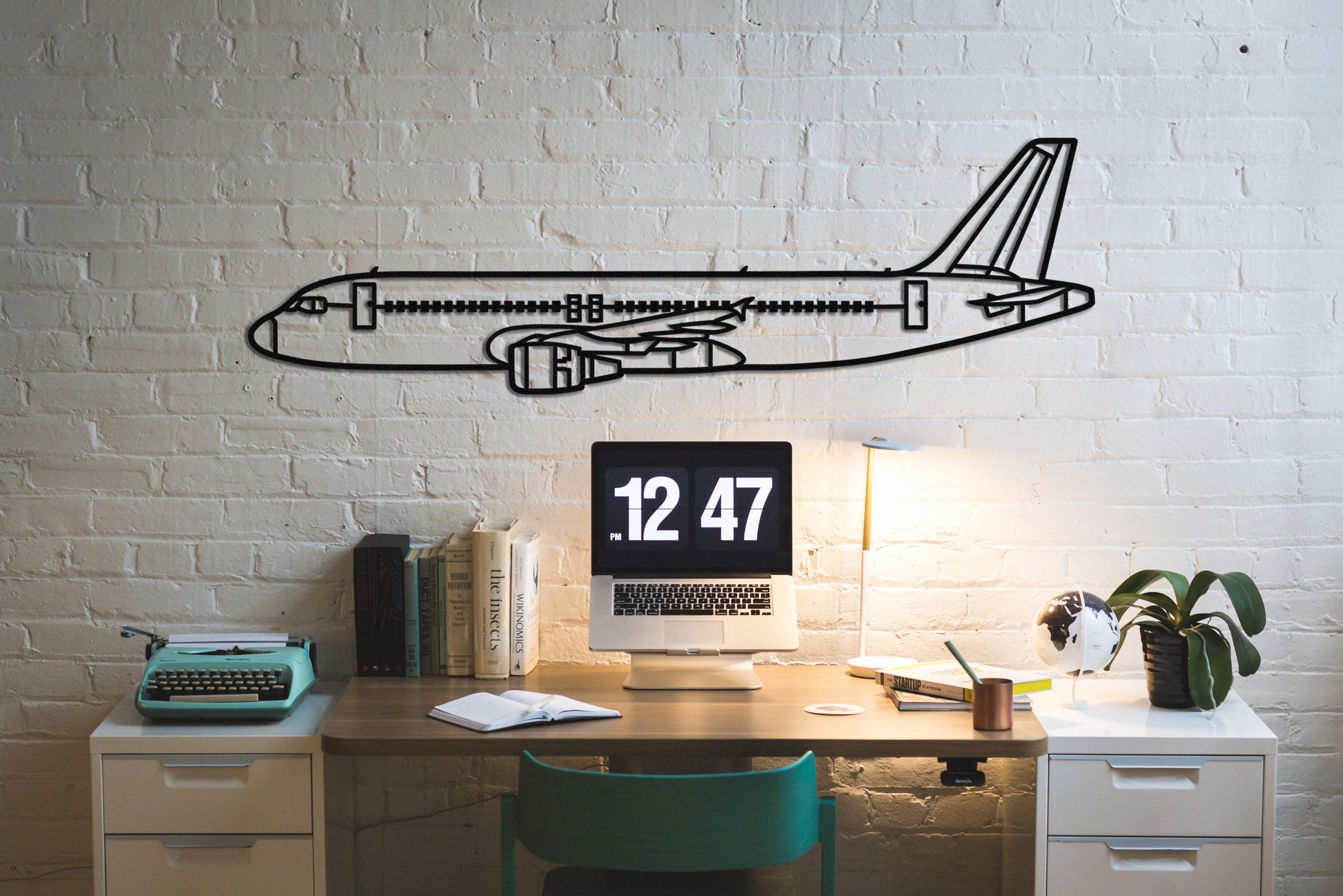 Airbus A320 Metal Airplane Wall Art - Artifay Decor